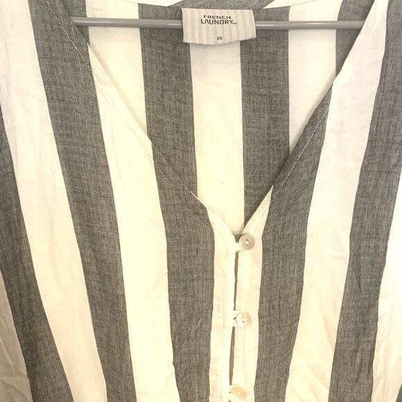 French Laundry Boyfriend Shirt 2X Gray White Stripe Button Up V Neck Lagenlook - Picture 5 of 11